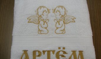 Вышивка на крестильном полотенце