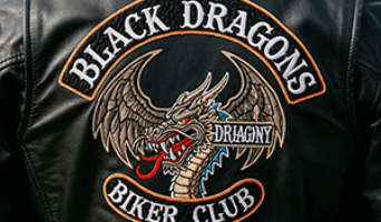 Вышивка на кожаных куртках